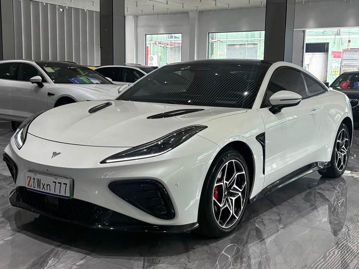 GT 2023 580 AWD