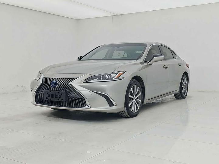LexusES 2018 300h Excellence China VI