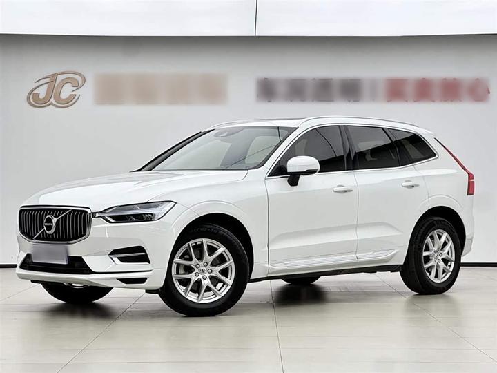 XC60 2021 T5 AWD Luxury