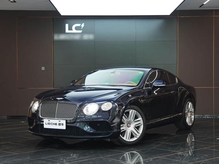 2016 4.0T GT V8 Standard