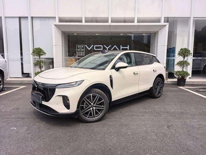 2025 RWD Qiankun
