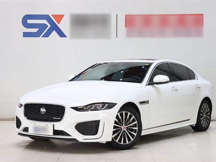 XEL 2021 2.0T 200PS R-DYNAMIC Sport