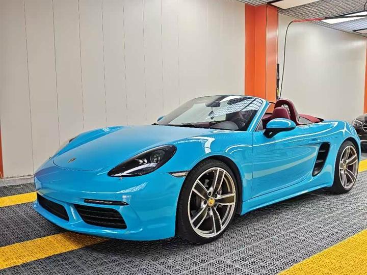 718 2018 Boxster 2.0T