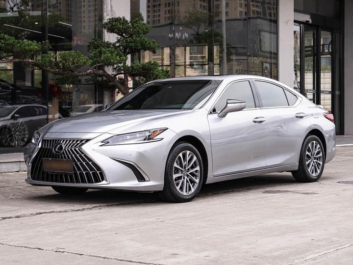 LexusES 2022 250 Standard