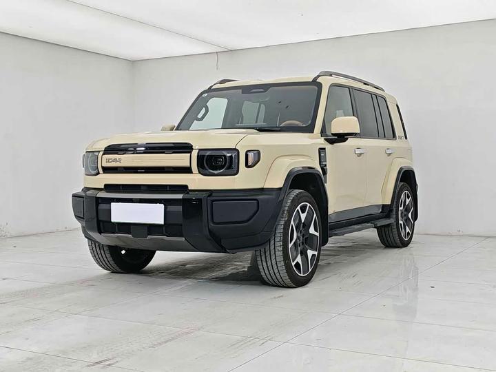 iCAR V27 2026 200KM AWD 500