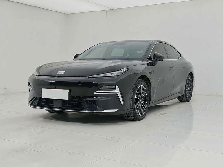 Starlight 8 2025 130km EM-i Premium