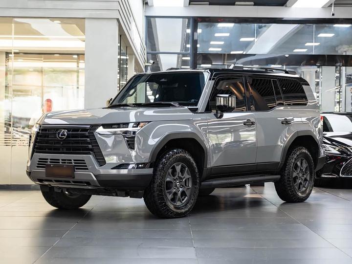 LexusGX 2024 OVERTRAIL