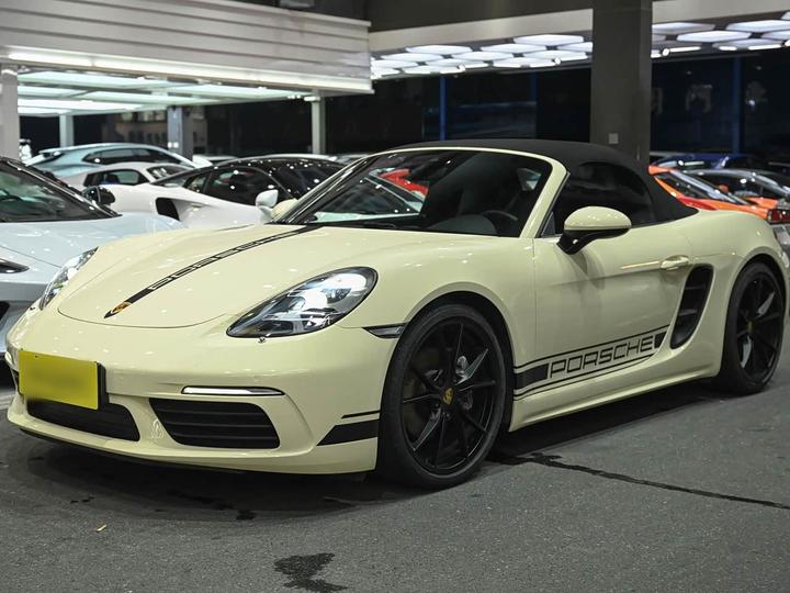718 2018 Boxster 2.0T