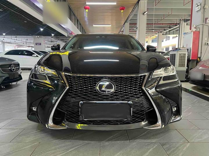 LexusGS 2016 300h Leading