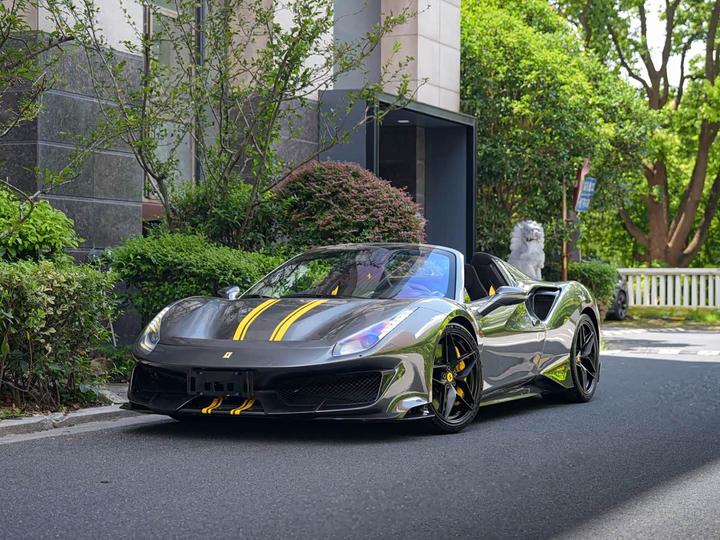 488 2019 488 Pista Spider