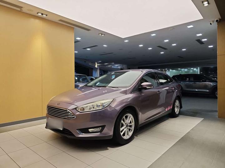 Focus 2017 Sedan 1.6L AT Fashion