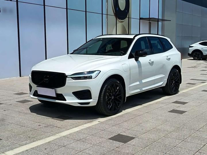 XC60 Hybrid 2021 T8 E Hybrid Sport
