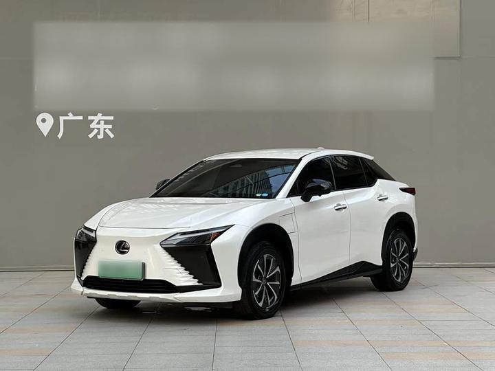 LexusRZ 2023 450e AWD