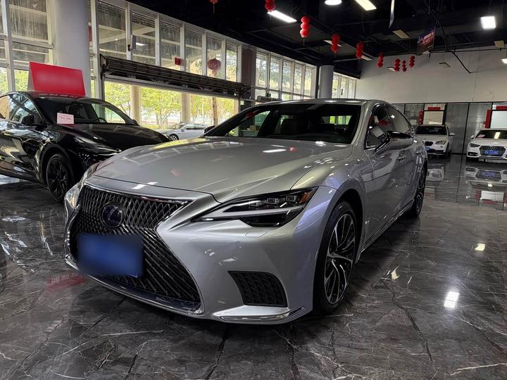 LexusLS 2021 500h Executive