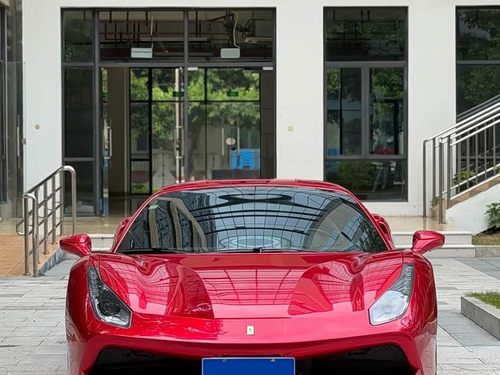 488 2015 488 GTB