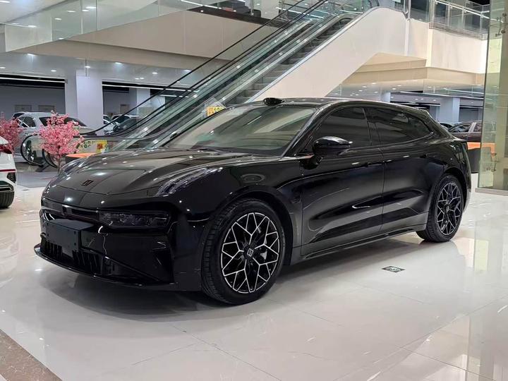 001 2024 WE 95kWh AWD