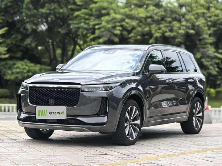 ONE 2020 EREV 6-Seater