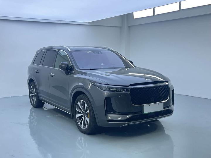 ONE 2020 EREV 6-Seater