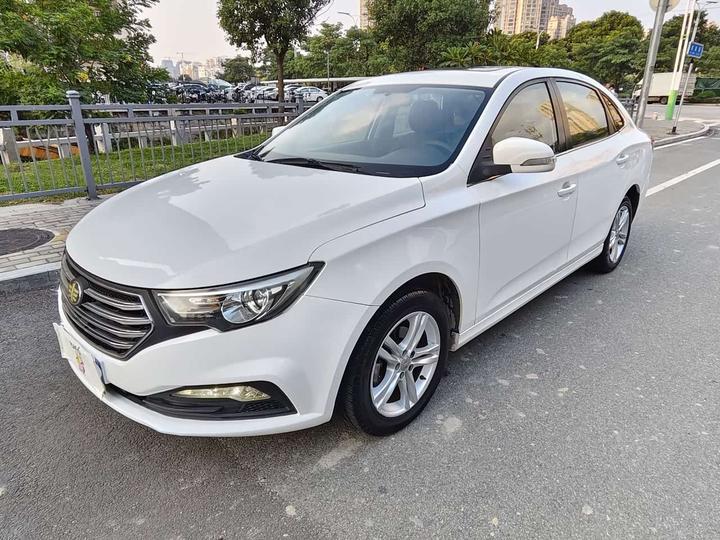 Bestune B30 2019 1.6L AT Comfort