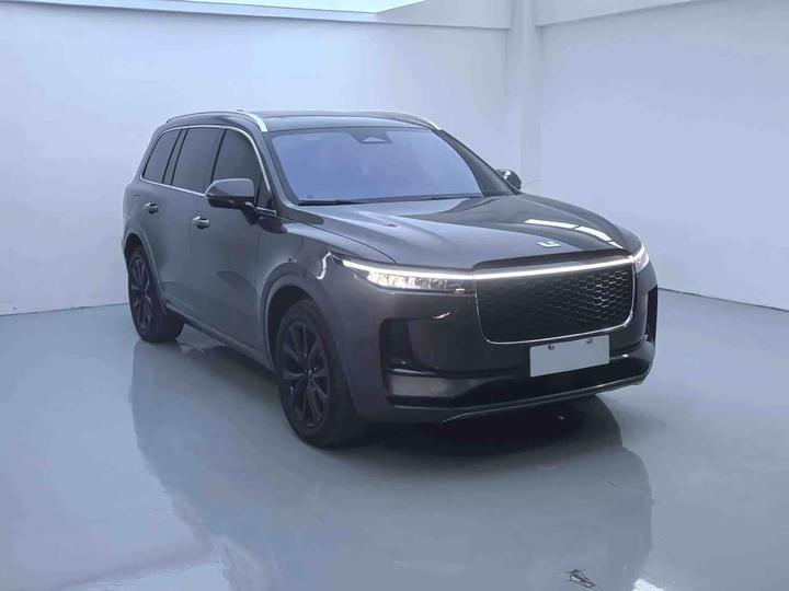 ONE 2021 EREV 6-Seater