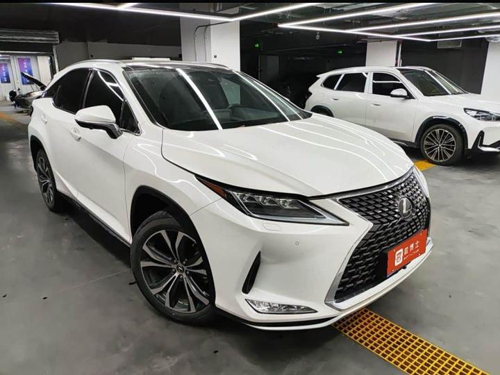 LexusRX 2020 Facelift 300 AWD Elegant