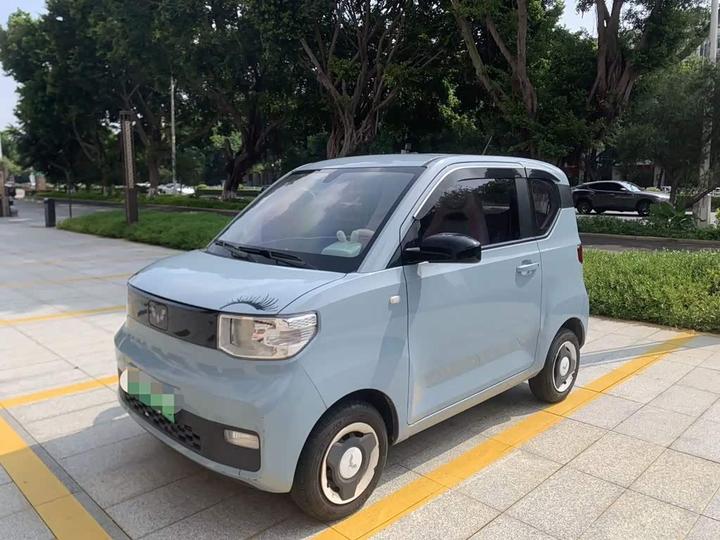 Hongguang MINIEV 2020 NCM