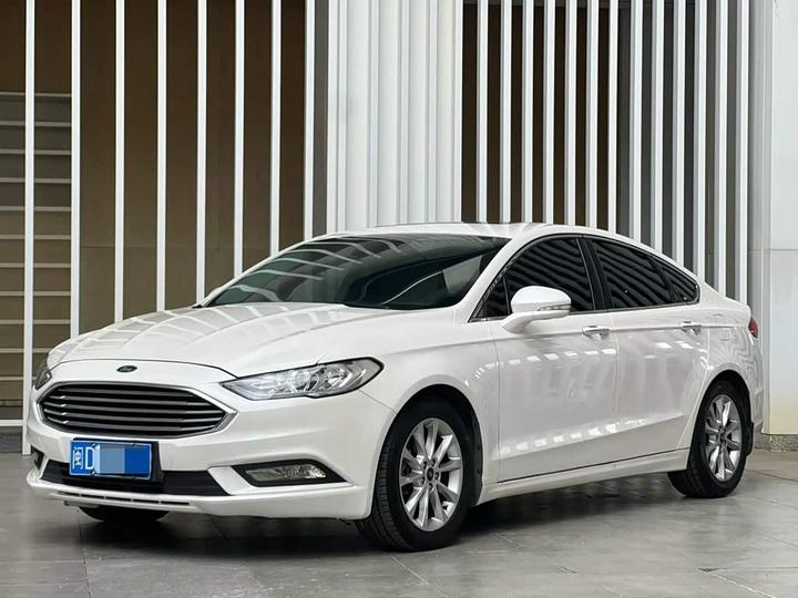 Mondeo 2017 EcoBoost 180 Luxury