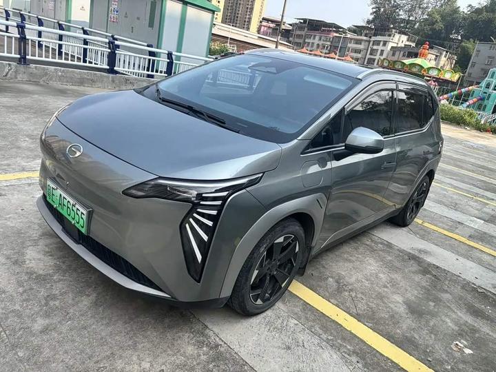 AION Y 2022 Plus 80