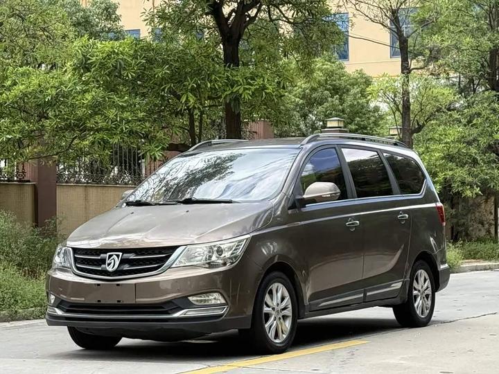 730 2016 1.5L MT Comfort 7-Seater China V
