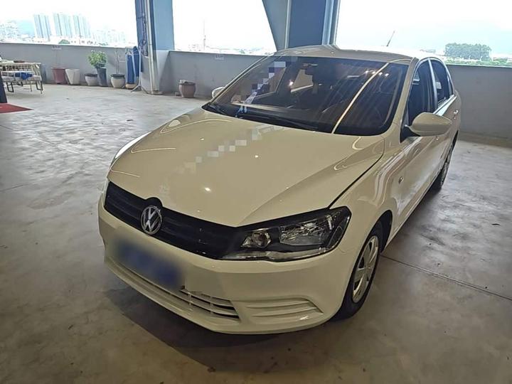 2015 1.4L MT Fashion
