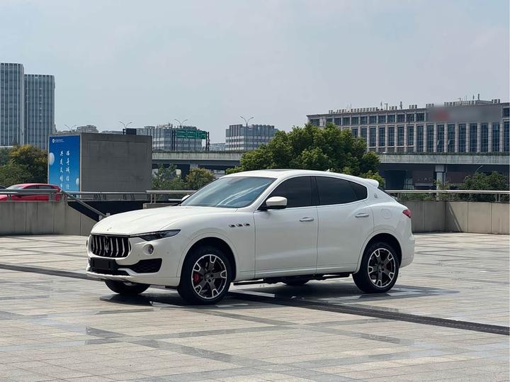 Levante 2018 3.0T Sport