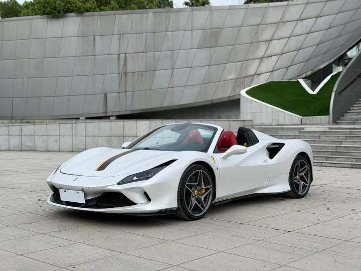 F8 2020 Spider 3.9T V8