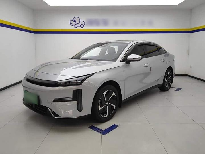 L6 2025 EM-i 140km