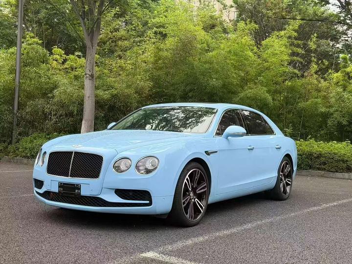 Flying Spur 2017 4.0T V8 S Standard
