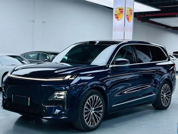 S09 2025 AWD Ultra+