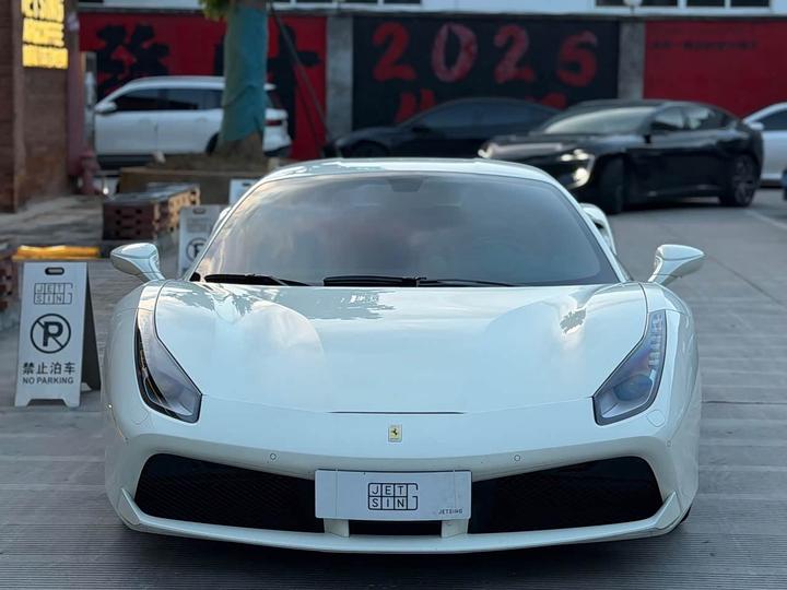 488 2015 488 GTB