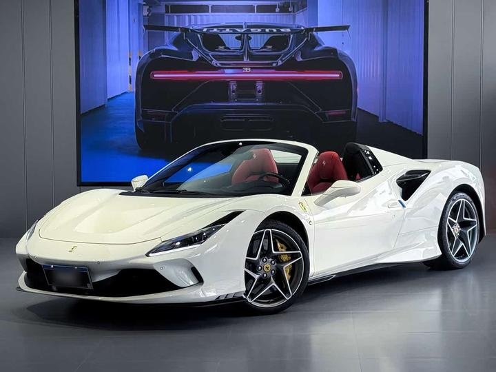 F8 2020 Spider 3.9T V8