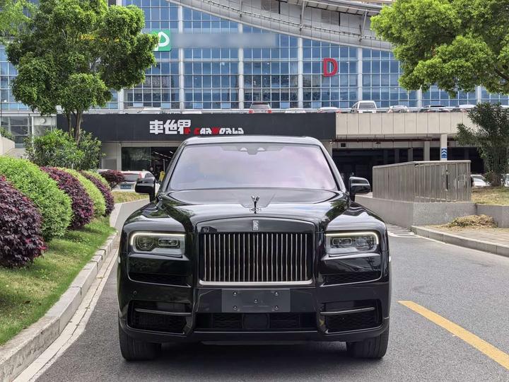 Cullinan 2020 Black Badge