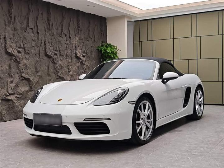 718 2022 Boxster 2.0T