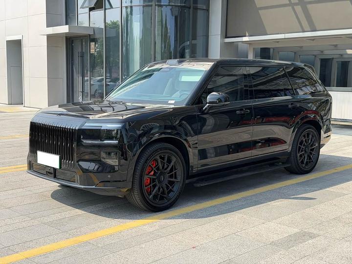 9X 2025 Ultra 70kWh 6-Seater