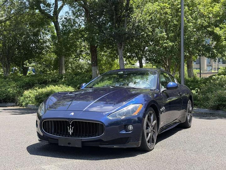 GranTurismo 2014 4.2L V8