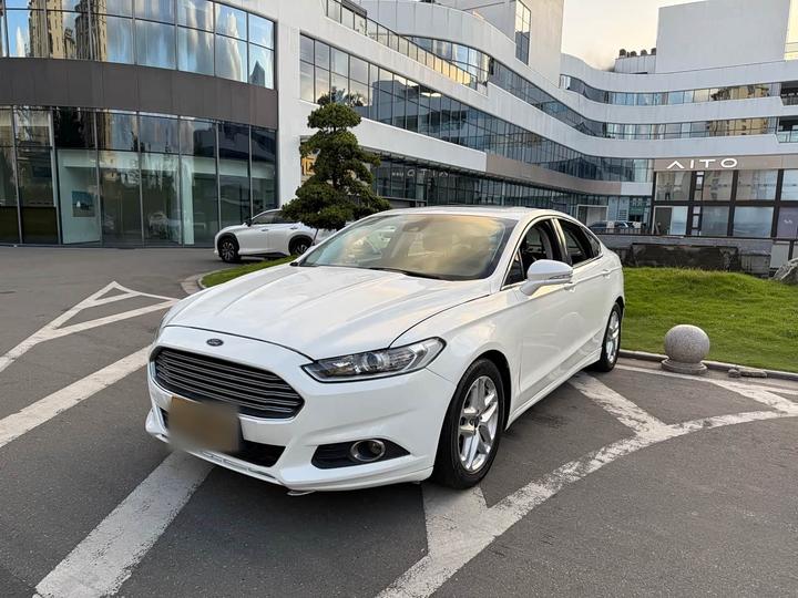 Mondeo 2013 1.5L GTDi180Fashion
