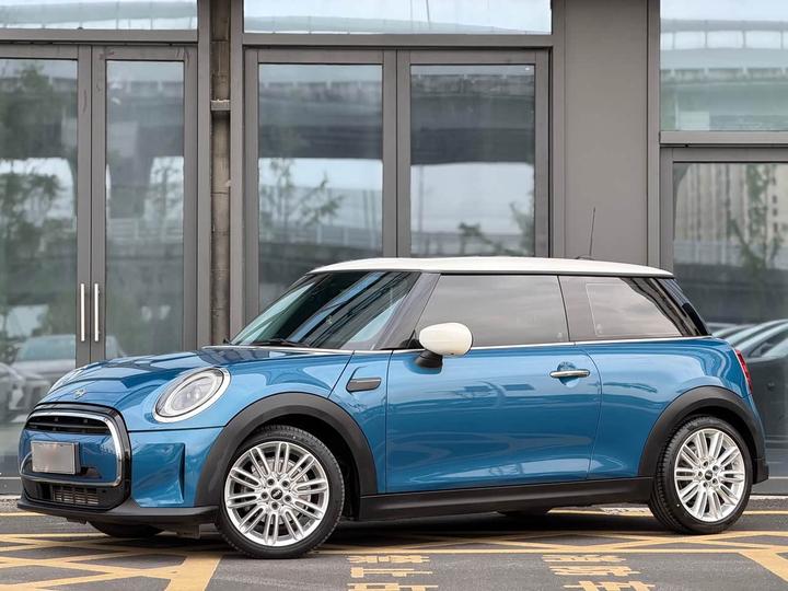 2022 1.5T COOPER Classic