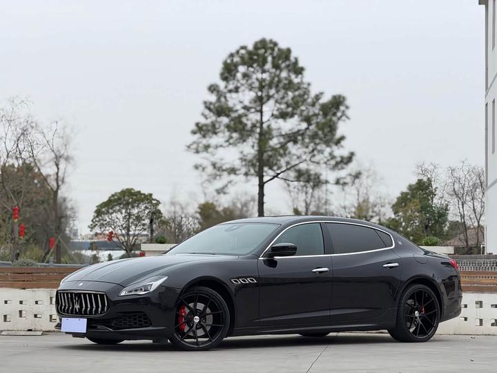 2018 3.0T Standard