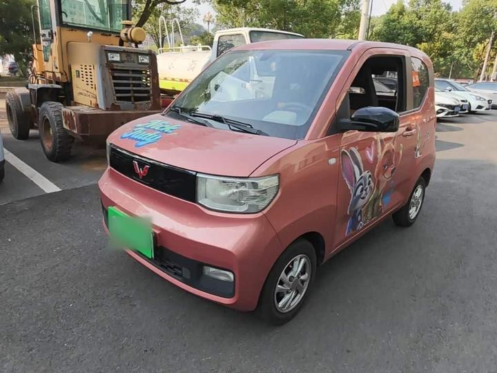 Hongguang MINIEV 2020 NCM