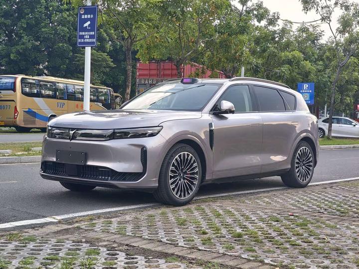 FREE 2025 FREE+ AWD Qiankun