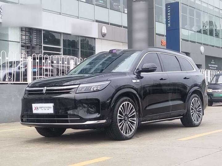 M7 2024 1.5T ADAS AWD Ultra 5-Seater