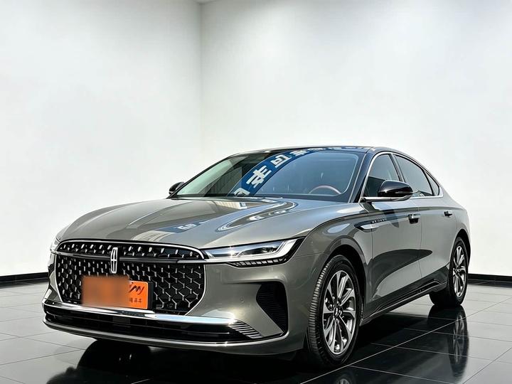 Z 2022 i Exclusive