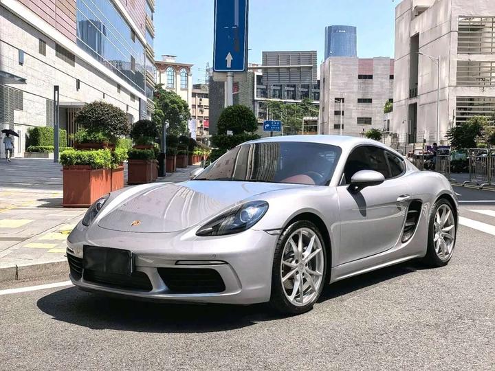 718 2022 Cayman 2.0T