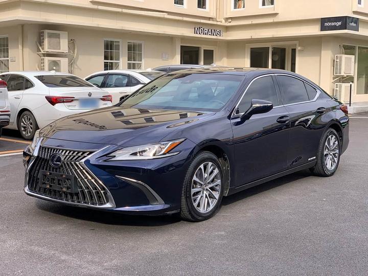 LexusES 2021 300h Excellence